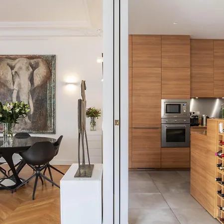 180m² Luxury • A/c • Balcony • Saint-germain *