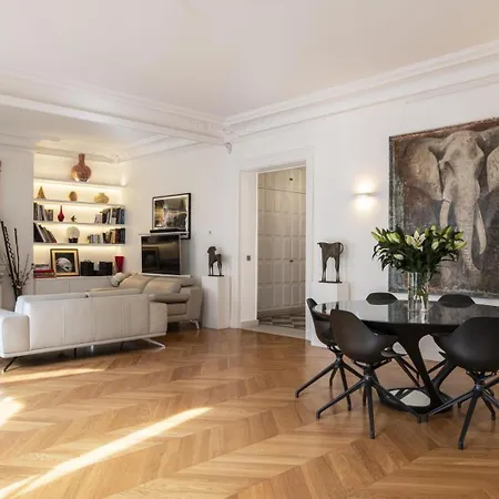 180m² Luxury • A/c • Balcony • Saint-germain