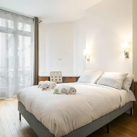 Deluxe St Germain Apartment Paris