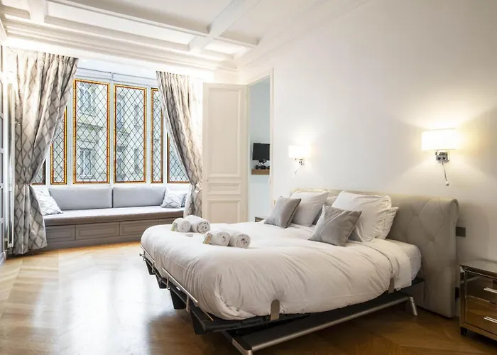 Deluxe St Germain Апартаменты *